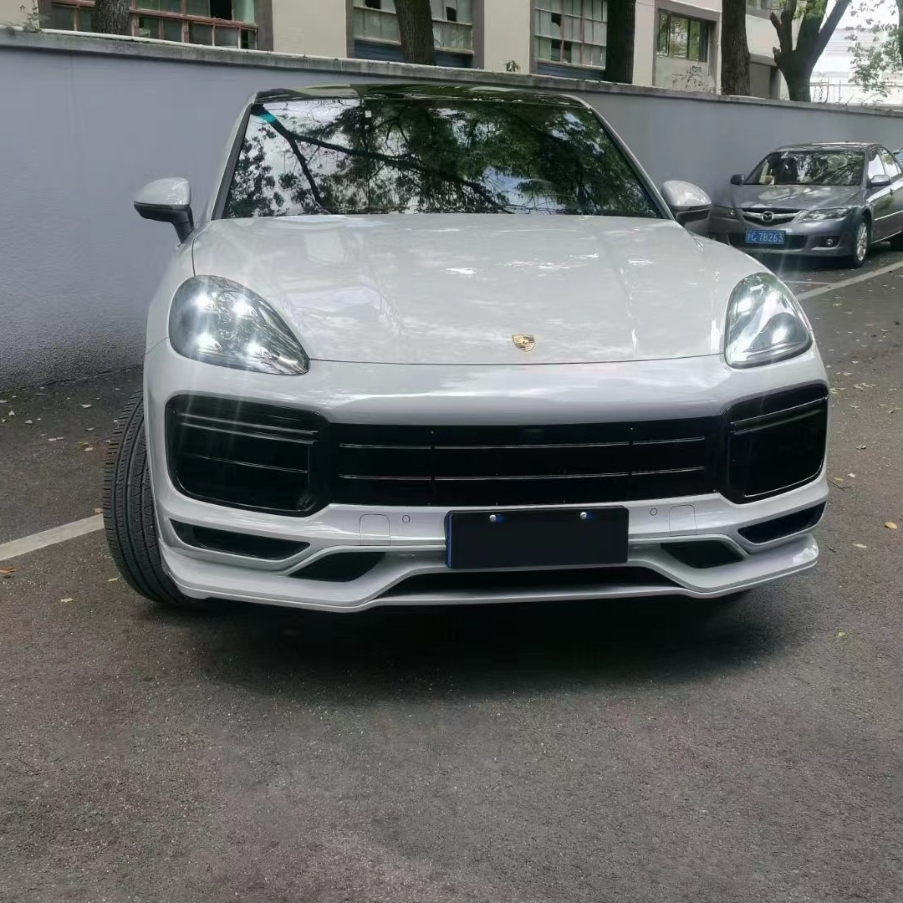 Turbo Style Body Kit for Porsche Cayenne Coupe 9Y0 (2018–2022) – Full Conversion Upgrade with DRL | UMPARTS