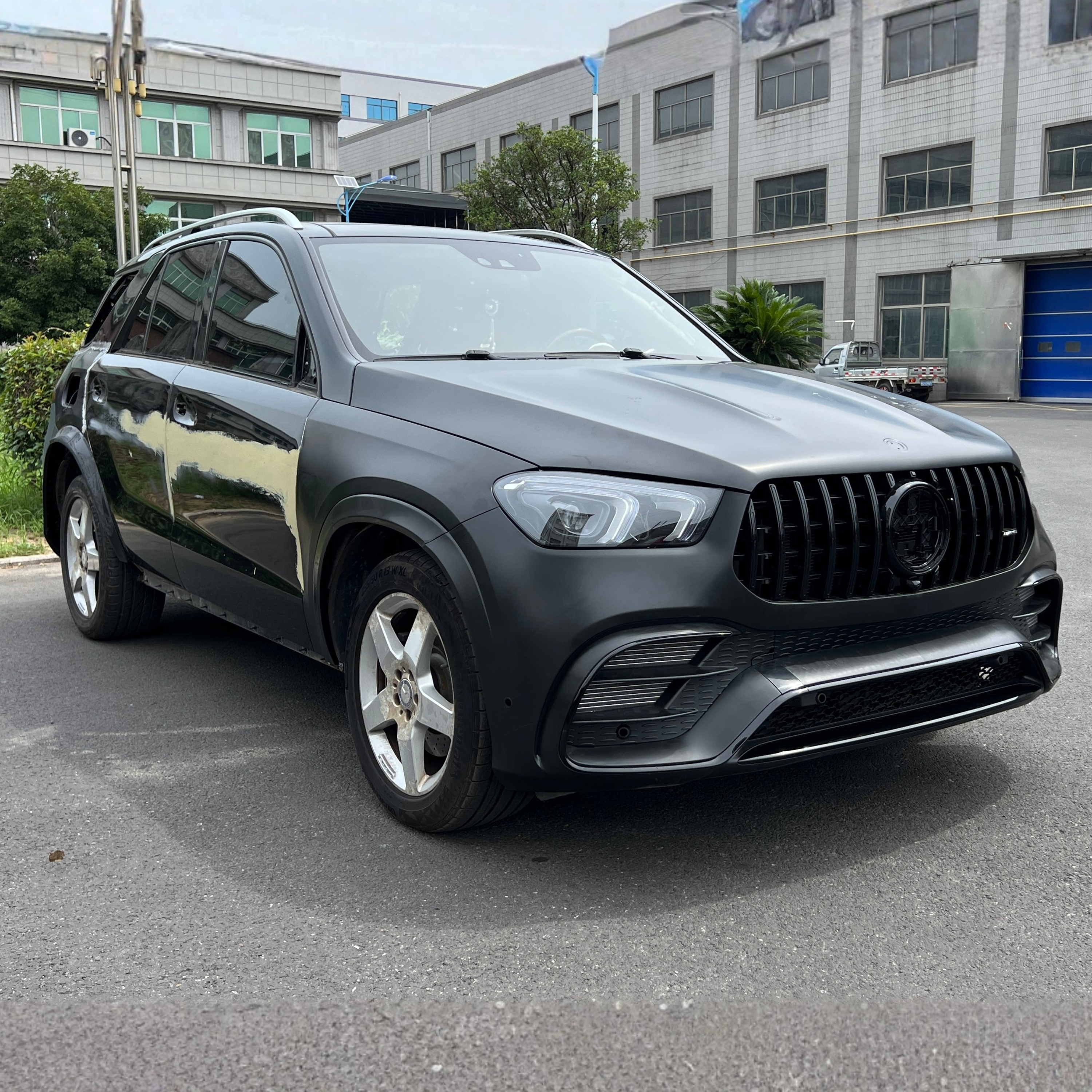 Mercedes-Benz ML / GLE W166 (2012–2018) to 2023 GLE63 AMG Body Kit Conversion | Full Upgrade Kit